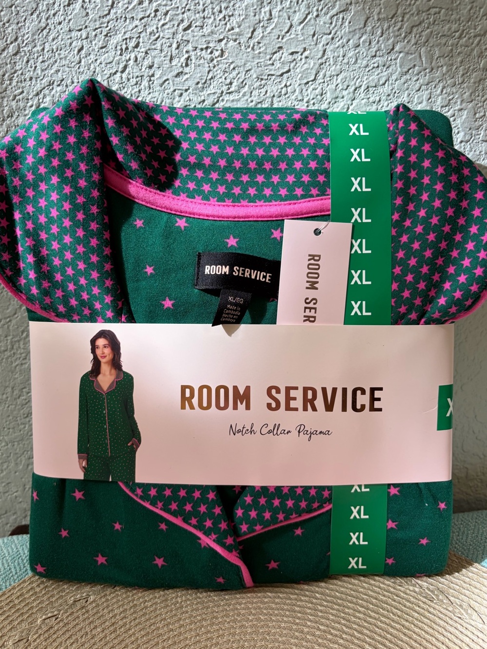 NWT Room Service Women's Notch Collar PJ Set XL